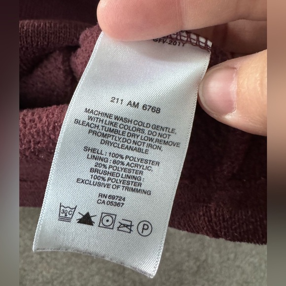 Columbia maroon sweater knit zip up
jacket with sherpa collar Size XL - Picture 6 of 7